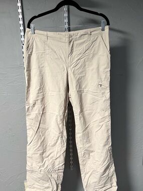 Columbia Beige Women's Chinos with Utility Pocket